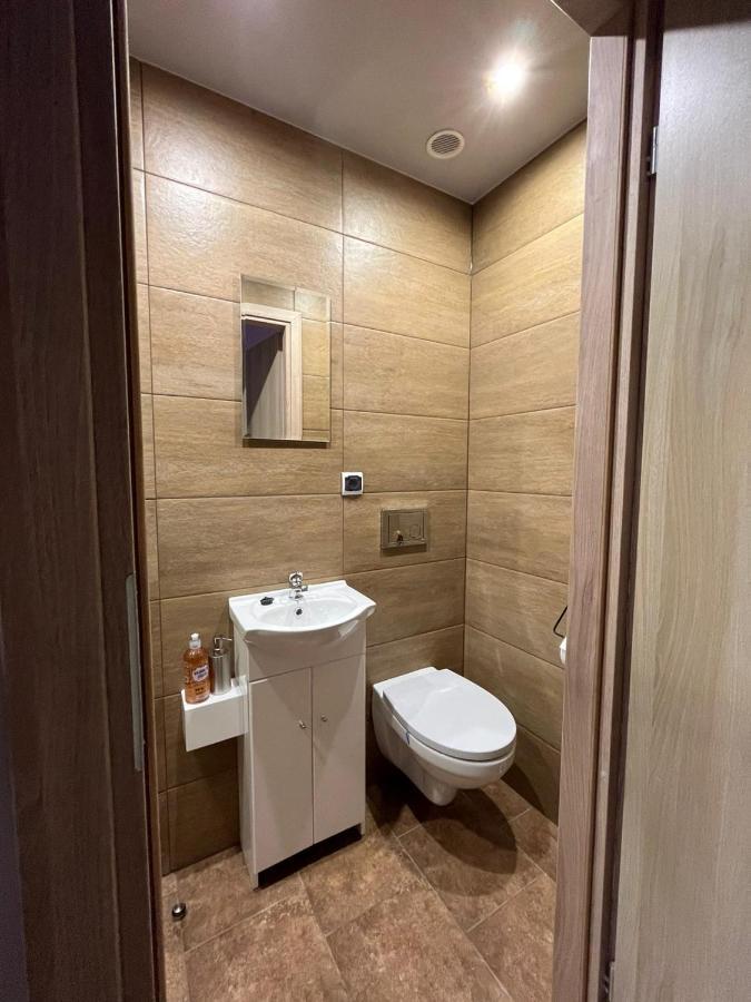 Dfjjaroslaw56 *